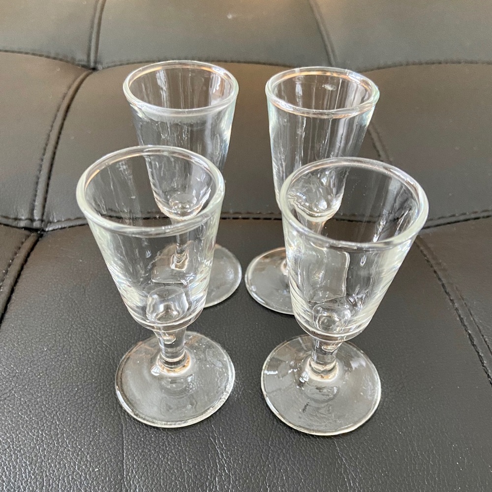 Set of 4 Cordial Liquor Shot Glasses